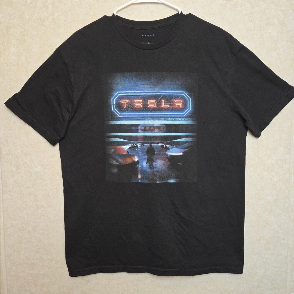 Tesla Unisex Large Black Neon Sign Graphic T Shirt Electric Car EV Automotive